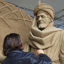 Working on the first Wise man.
(Photo R.Varano)
